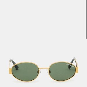 Steve Madden MYSTIE Gold Frame Sunglasses with Green Lenses